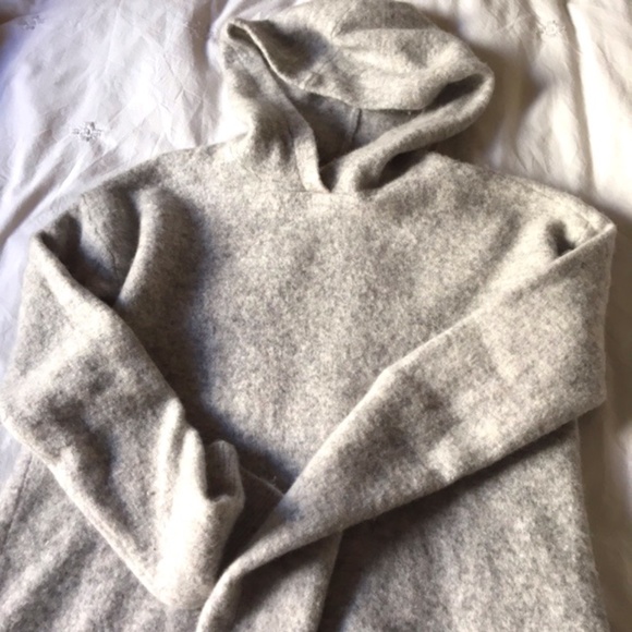 Vineyard Vines Hoodie Wool Blend Sweater Size Small - Picture 3 of 15